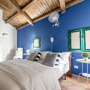 palazzo-curro.taorminaitalyhotels.com/
