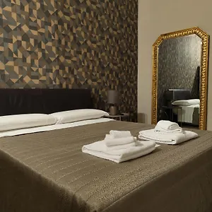Hotel Trieste, Aeroporto di Catania Fontana Rossa